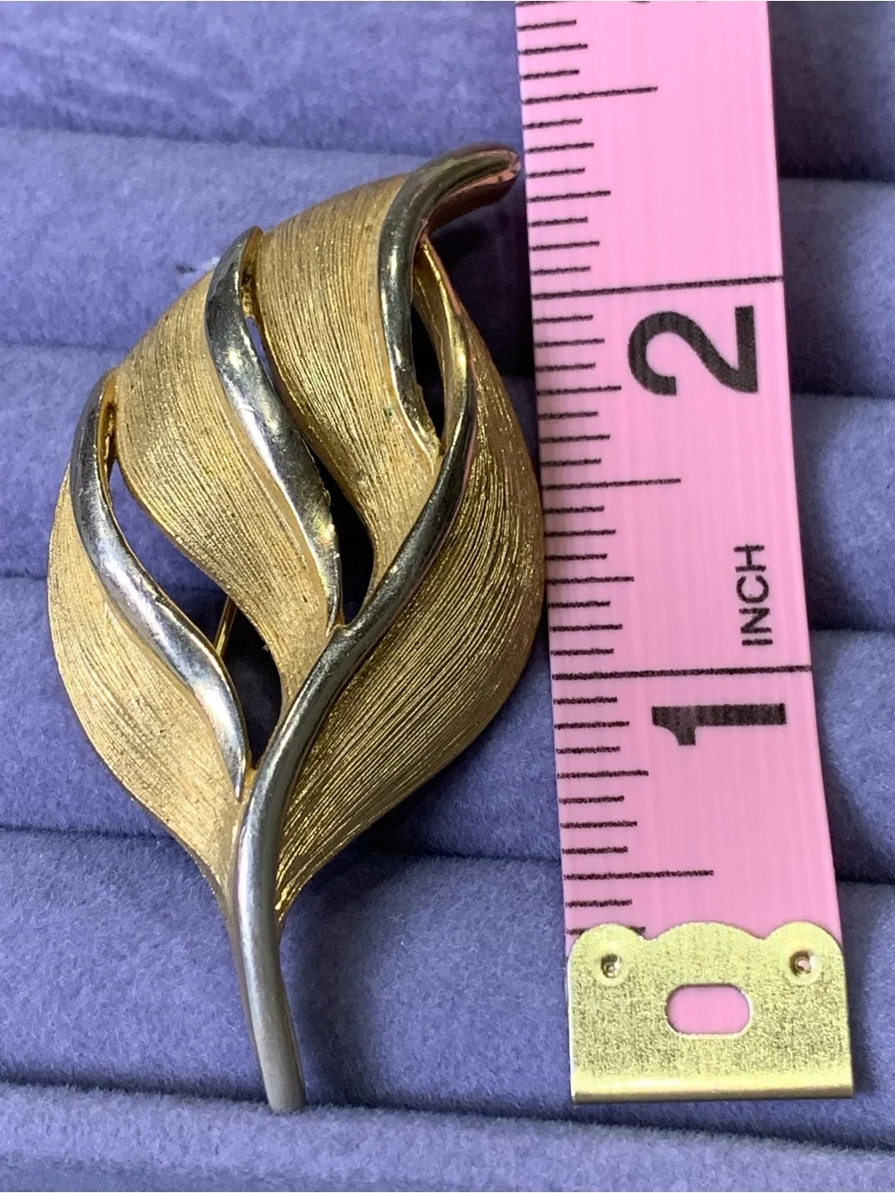 Vintage Two Tone Gold and Silver Leaf Brooch